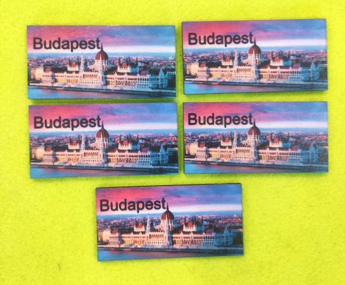 Nyomtatott fa Hűtőmágnes alap mágnes nélkü Budapest	5db/csomag	8x4cm  