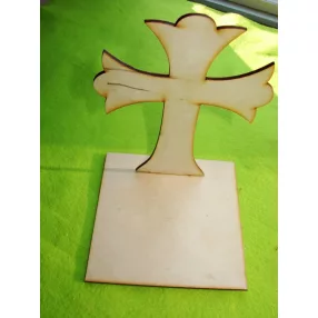   Natúr fa Talpas  kereszt	  1 db	20cm Magasság ,Talp:15x15cm 