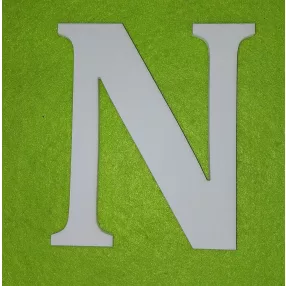  Fehér fa N  betű 1db magasság 10cm