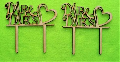 Natúr,nyír rétegelt lemez Mr&MRS beszúrós dísz 2db/csomag	11,5x11,5cm 