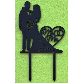    Matt Fekete színű,,nyír rétegelt lemez fa beszúrós dísz  MR & MRS szemben álló pár		10,5x19cm vastagság 3mm	