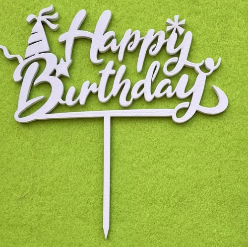 Fehér színű ,fa  alapú HDF(nem tömörfa)   beszúrós dísz  Parti sapkás   Happy Birhday 	1db	14x14cm 