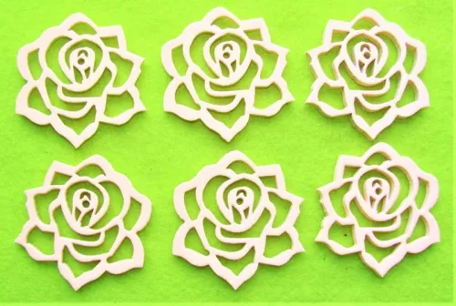 Barackszínű  fa  virág 5x5	cm 6db/csomag	5cm 	