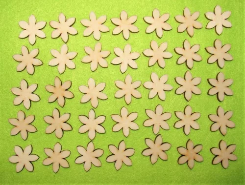 Natúr fa virág	28db/csomag	2,7x2,5cm 