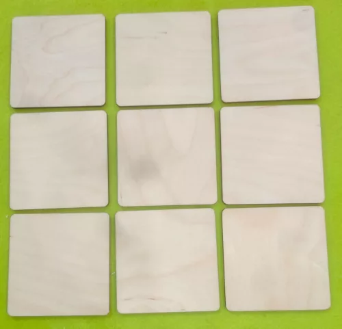 Natúr fa Négyzet söralátét 5mm lekerekítéssel 	 9db/csomag	9,5x9,5cm 