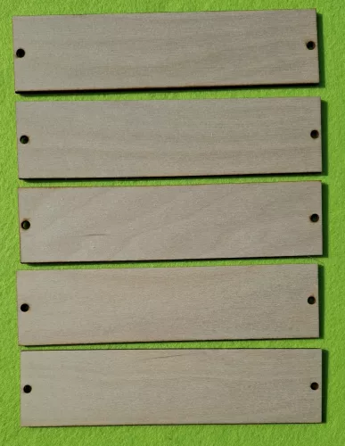 Natúr fa Téglalap tábla 2dbLyukkal	5 db/ csomag	20x5cm 