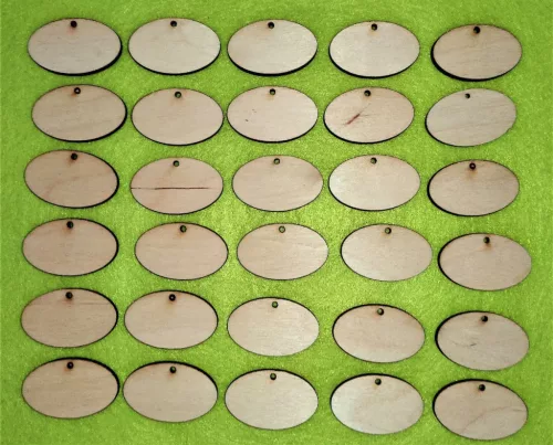 Natúr fa tábla ovál	30db/csomag	4x2,5cm 