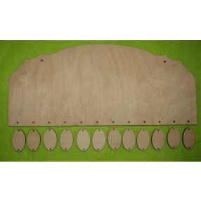    Natúr fa naptár  tábla 12db kis táblával	1szett	35x15cm   