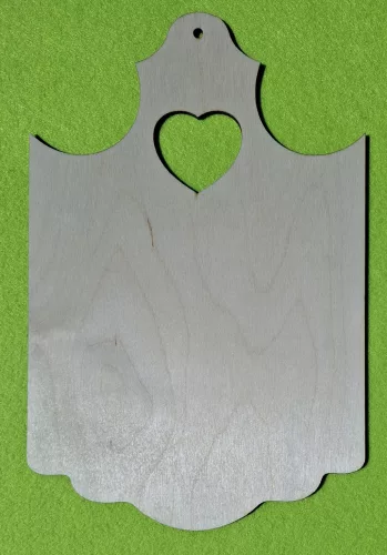 Natúr,nyír rétegelt lemez Vágódeszka szíves 	1db	28,5x18,5cm 