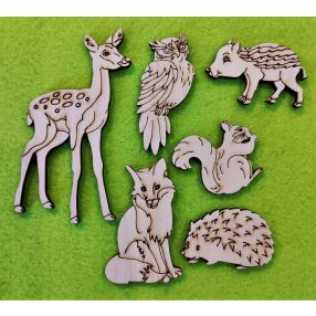   Natúr fa Erdei állatok   1 szett	,őzike 10x5,5-bagoly 6x3-róka3,8x6,2-mókus 4,5x3,7-süni 4,5x3 cmcm 