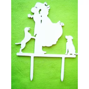   Fehér színű ,fa  alapú HDF(nem tömörfa)  beszúrós dísz emelős pár kutyákkal 		15x18,5cm 