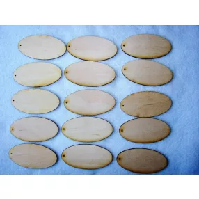 Natúr fa ovál tábla felül lyukkal 	15db/ csomag	8x4cm 