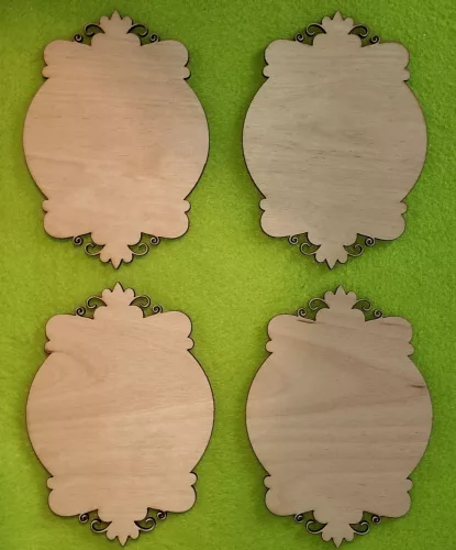 Natúr Díszes tábla 	4db/csomag	10x14cm 