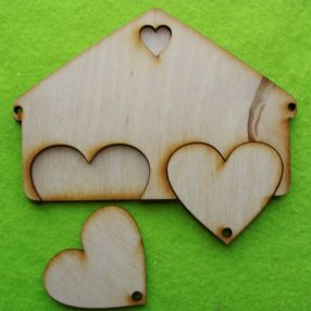   LAPRASZERELT,Natúr fa  Szíves kulcstartó 2 kulcsos	  1 szett	12x10cm