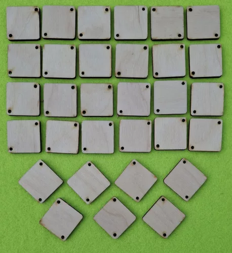 Natúr,nyír rétegelt lemez Négyzet Naptár táblához 	30db/csomag	2,5x2,5cm