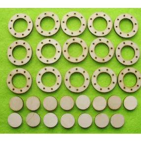 Natúr fa Kör lyukkal	 15 szett/csomag	3,5 közepe 2 cm 