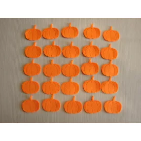 Filc  tök	 5x5cm   	25db/csomag