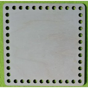   16x16cm  Natúr,nyír rétegelt lemez Négyzet  horgolható fa alap 7,5mm lyukkal 	1db	