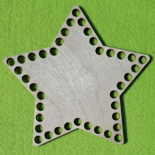 15x14cm Natúr,nyír rétegelt lemez Horgolható csillag   8 mm lyukkal 	1db	