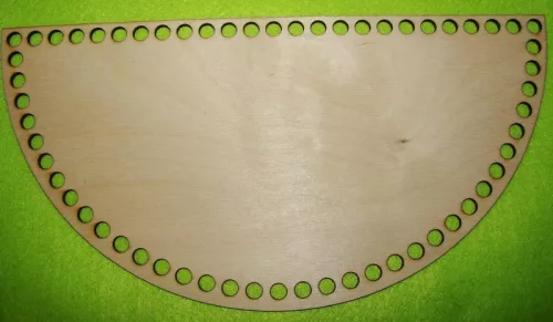	29x14,5cm  Natúr,nyír rétegelt lemez Horgolható félkör   7,5mm lyukkal	1db