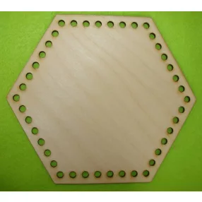   18,5x16cm  Natúr,nyír rétegelt lemez Horgolható hatszögletű   6mm lyukkal	1db	