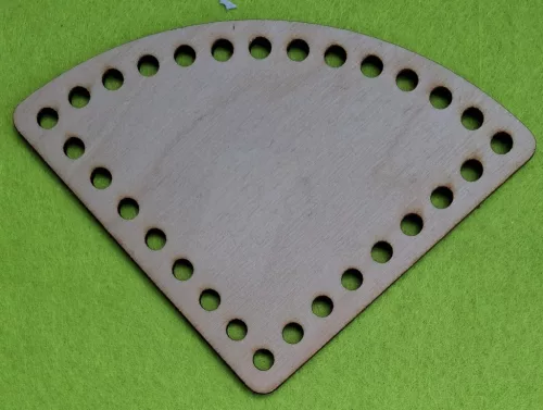 11x11 cm Natúr,nyír rétegelt lemez Horgolható   Közepes Negyed kör  6mm lyukkal 	1db	