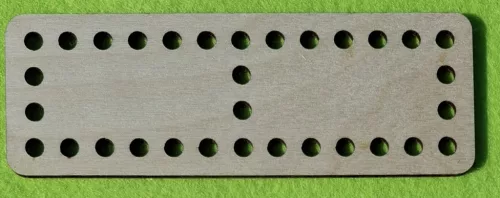 15x5 cm  Natúr,nyír rétegelt lemez Horgolható Kétfelé osztott Téglalap 6mm lyukkal 	1db	