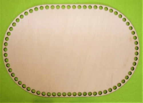 27,5x18,5 cm  Natúr,nyír rétegelt lemez Horgolható Ovál tábla 7,5mm lyukkal 	1db	