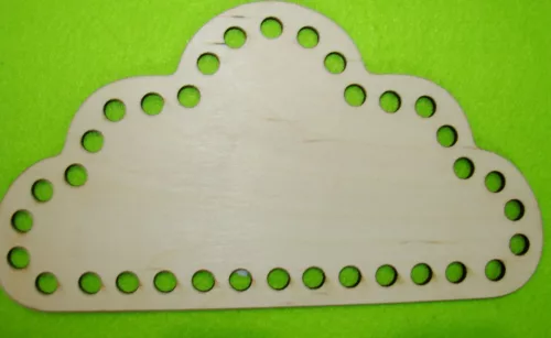 21x11 cm Natúr,nyír rétegelt lemez Horgolható felhő közepes  8mm lyukkal	1db	