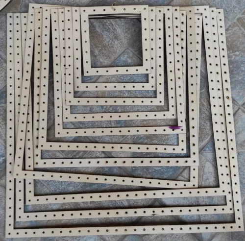 Natúr,nyír rétegelt lemez ovális Horgolható alap szett 4mm lyukkal	1szett	42x36-36x33-33x29-29x25-25x21 cm 