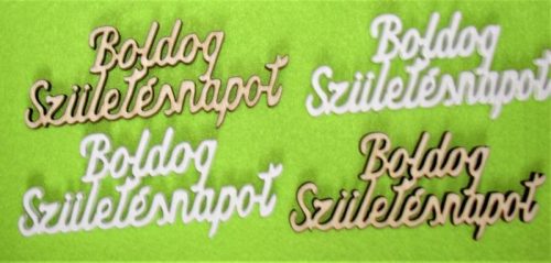 Natúr és fehér fa Boldog születénapot	4db/csomag	9,5x4cm  