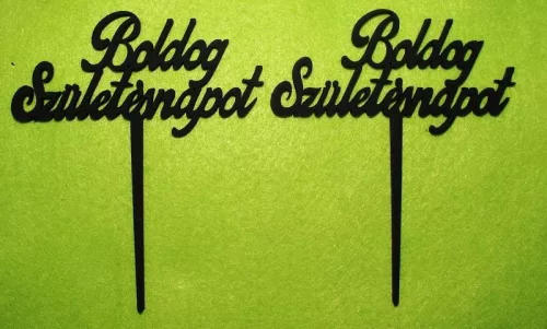 Fekete színű,nyír rétegelt lemez Boldog születésnapot  beszúrós 	2db/csomag	10x12cm vastagság 3mm	