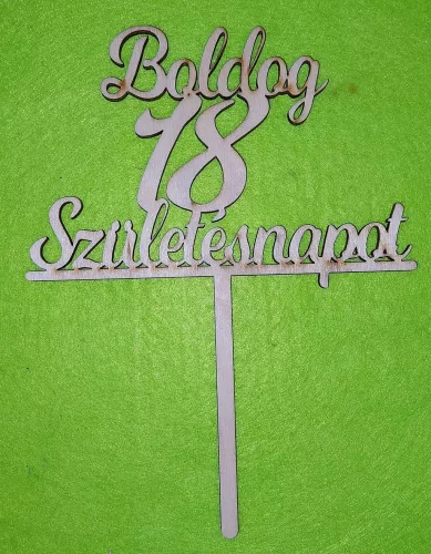 Natúr,nyír rétegelt lemez Beszúrós Boldog születésnapot 18-es1db	1db	13x17cm 