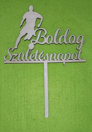  Natúr,nyír rétegelt lemez Focis Boldog születésnapot  1db  vastagság 3mm		14,5x19,5 cm 