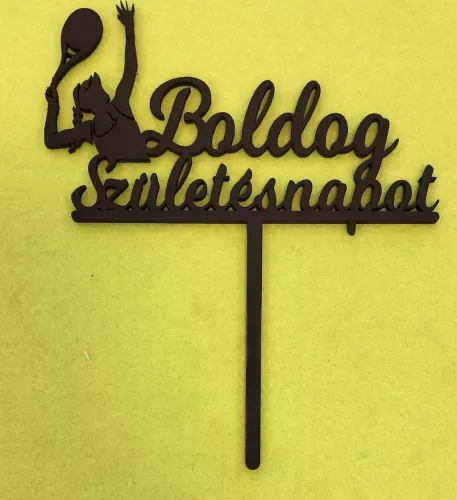Fekete színű,nyír rétegelt lemez Tenisz lány  beszúrós dísz Boldog születésnapot felirattal 	1db	18x15cm  