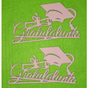    Rózsaszín fa Ballagási sapkás, Gratulálunk felirattal	2db/csomag	10,5x6,5cm 