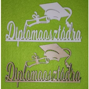   Fehér és natúr fa Ballagási sapkás, Diplomaosztódra felirattal	2db/csomag	13x7,5cm 