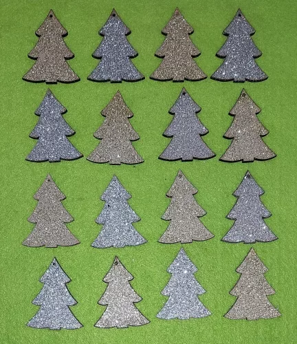 Csillámos ,fa alapú HDF(nem tömörfa)   fenyö fa	16db/csomag	5x4cm  