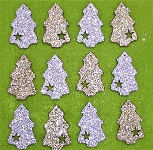 Csillámos ,fa alapú HDF(nem tömörfa)   Díszített fenyő	12 db/csomag	5x3cm  