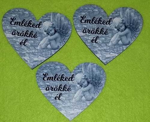 Nyomtatott fa Emléked örökké él angyalkás szív   3db/ csomag	9,5x8cm
