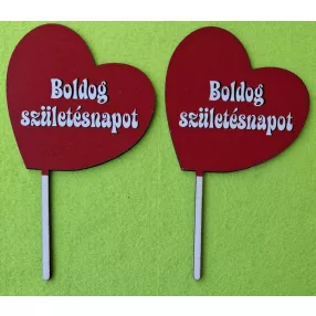   Nyomtatott ,fa alapú HDF(nem tömörfa)      tábla  Beszúrós Ferde szív piros háttérrel Boldog születésnapot felirattal	2db/csomag	10x18cm