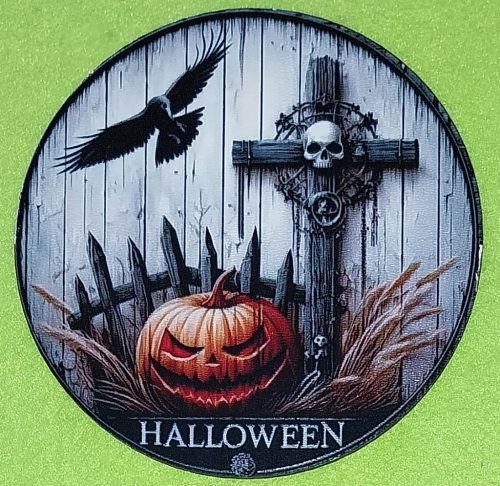  Nyomtatott fa Kopogtató közép   Halálfejes kereszt Halloween  felirattal 	1db	11,8cm 