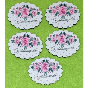   Nyomtatott fa alapú HDF(nem tömörfa)   Ovális Körkörös  tábla Rózsaszín rózsával Szülinapodra felirattal 	5db/csomag	6,5x5cm 