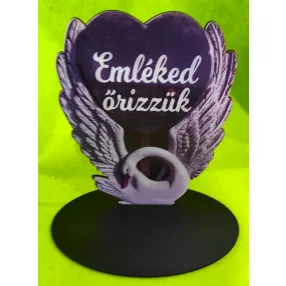    Nyomtatott fa Talpas hattyú Emléked őrizzük  felirattal	1 szett	18x13cm 