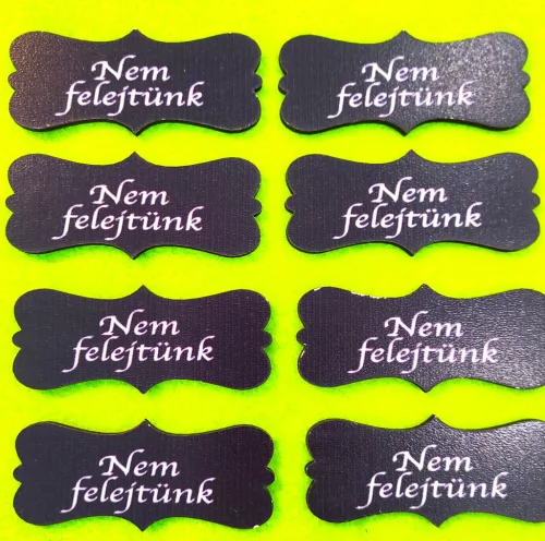  Nyomtatott  fekete fa biléta Nem felejtünk felirattal	8db/csomag	7x3cm 