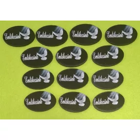    Nyomtatott fa fekete tábla galambbal emlékezünk felirattal	13db/csomag	2,5x4cm 