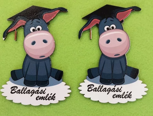 Nyomtatott Fa    Ballagó Csacsi  Ballagási emlék felirattal	2db/csomag	8x9,5cm 