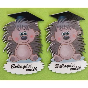   Nyomtatott Fa    Ballagó süni   Ballagási emlék felirattal	2db/csomag	7,5x11,5cm 