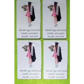   Nyomtatott Fa    Lányos ballagási tábla Bátrabb vagy, mint hiszed….felirattal	4db/csomag	8x5cm 