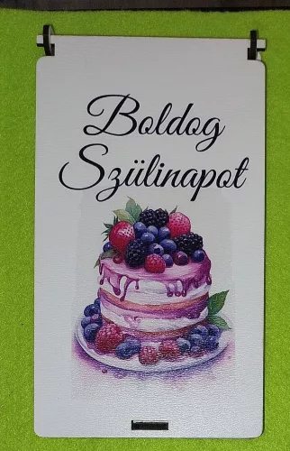 Nyomtatott fa alapú HDF(nem tömörfa)  Szülinapos  pénzátadó doboz Áfonya tortás Boldog Szülinapot  felirattal	1szett	10x18cm magasság 1,5cm  vastagság 2,5mm			